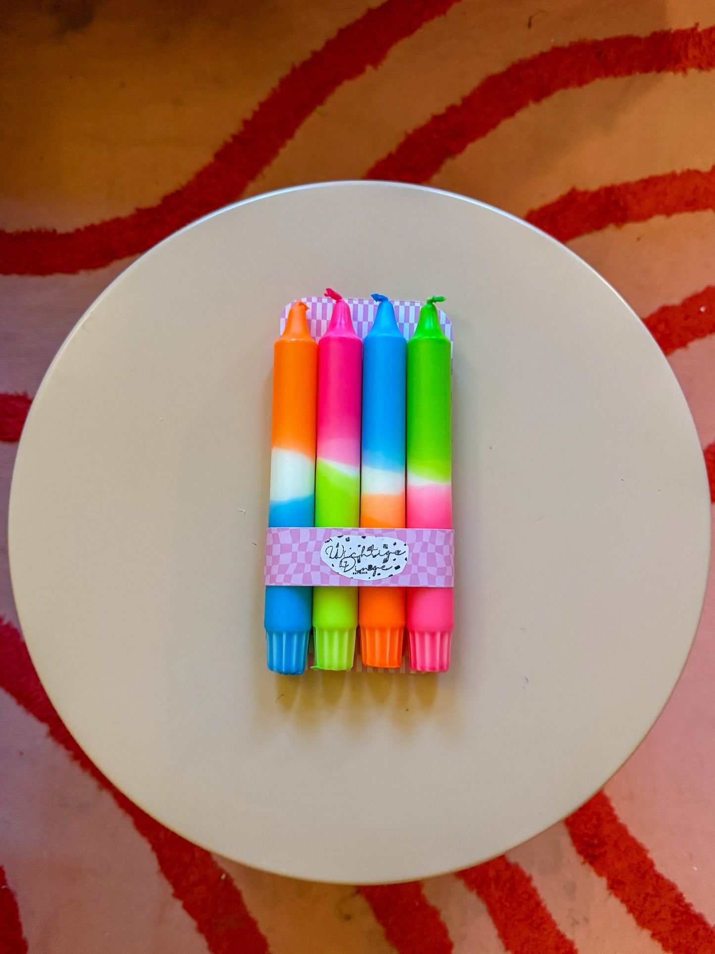 Neon Dip Dye Kerzen 4er Set Bunt Orange, blau & grün, pink - Handgefärbt Premium Dekoration WichtigeDinge