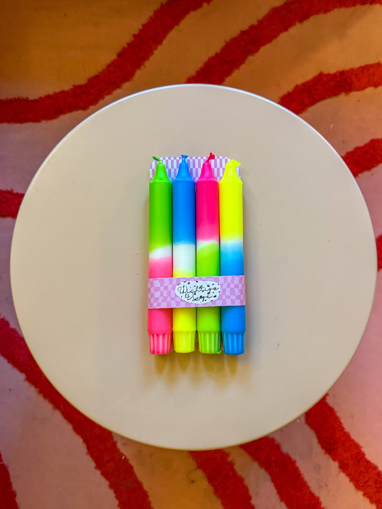 Neon Dip Dye Kerzen 4er Set Mixmatch Blau, gelb, Pink & Grün- Handgefärbt Premium Dekoration (Kopie) WichtigeDinge