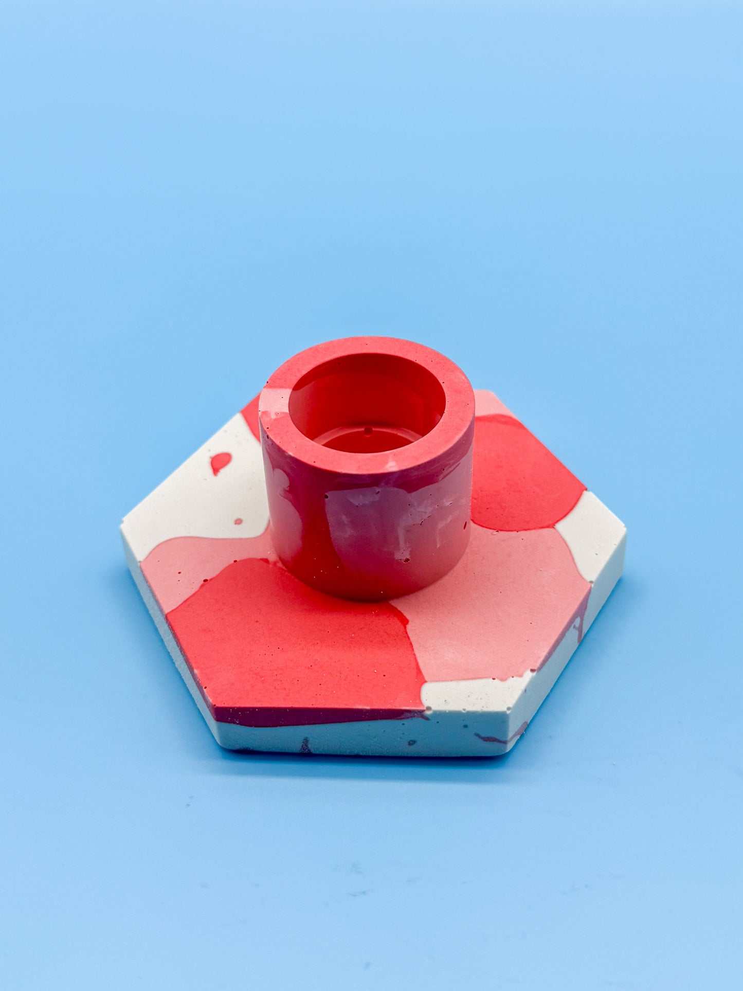 Jesmonite Kerzenständer Hexagon Rot Rosa - Handgemachte Designer Deko Mein Shop