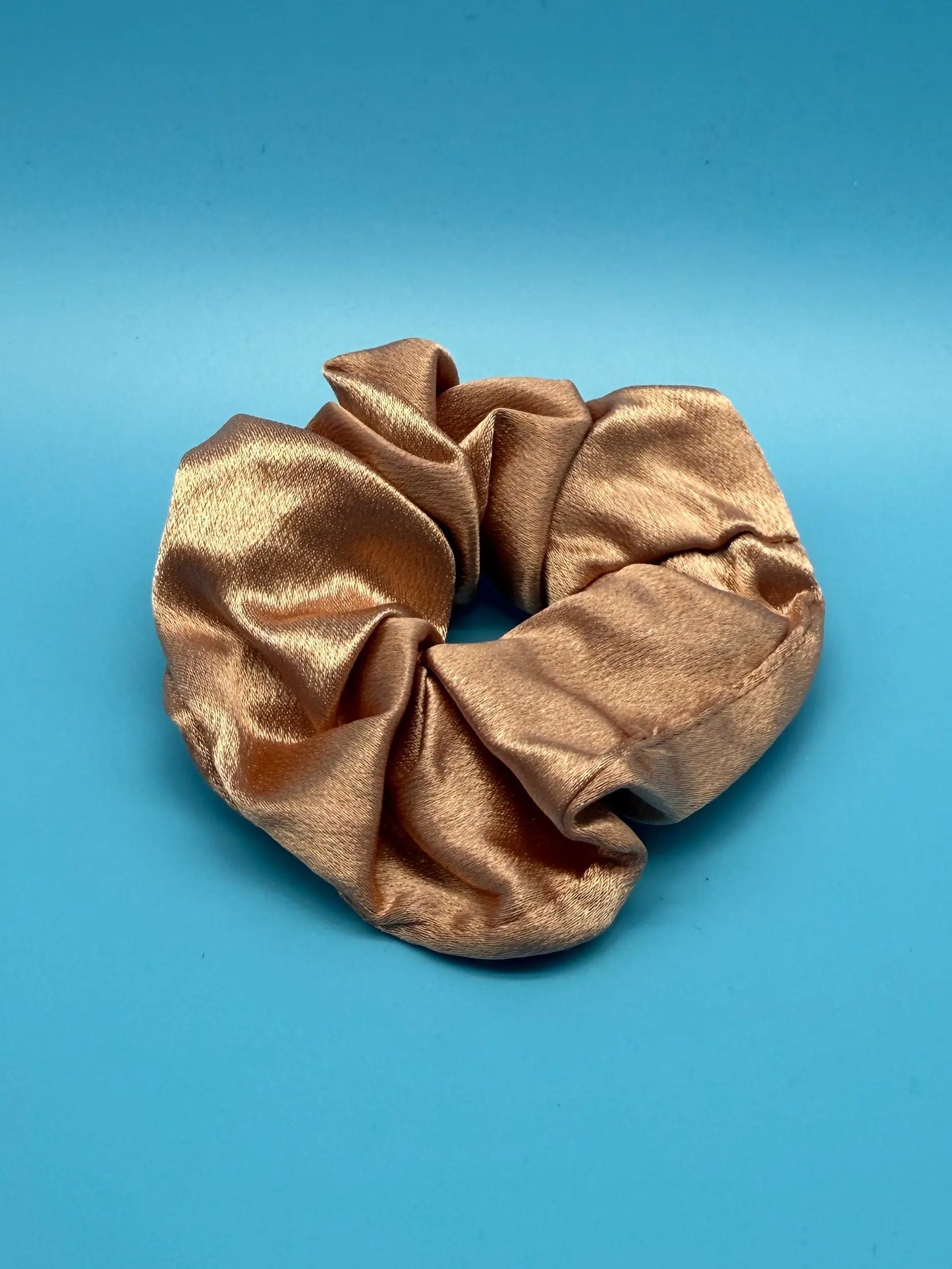 Seidiges Scrunchie Rosagold - Luxus Haargummi in elegantem Rose Gold Mein Shop