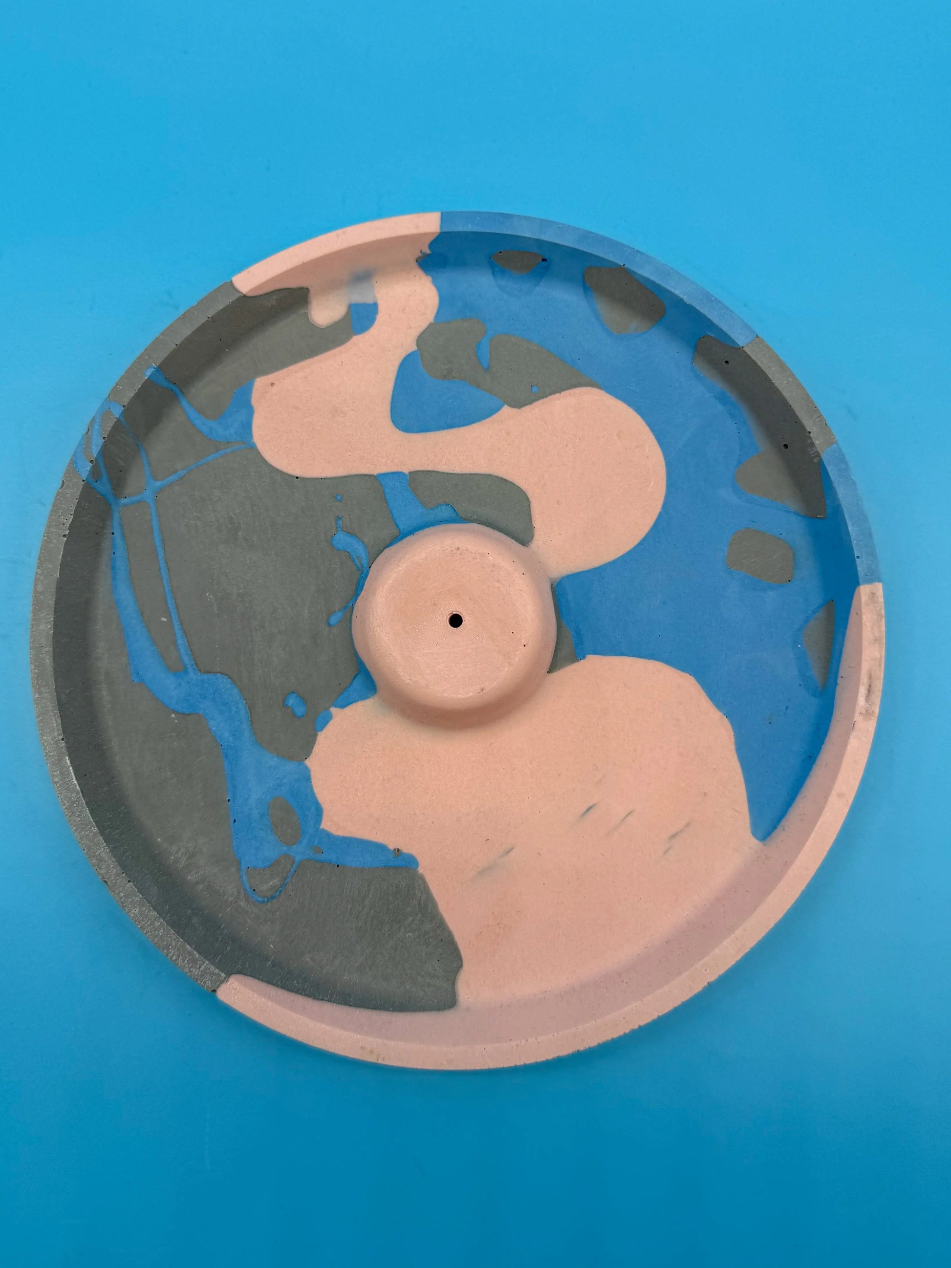 Räucherstäbchenhalter rund rosa schwarz blau - Handgemachte Designer Deko WichtigeDinge