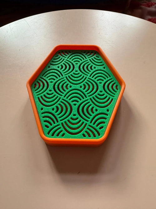 3D-gedruckte Seifenschale – Hexagon Orange Grün – Ansicht 2