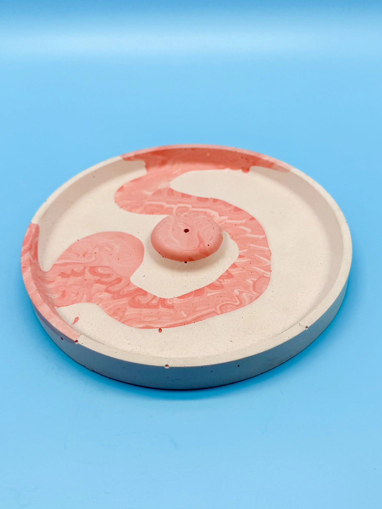 Räucherstäbchenhalter rund rosa rote Linie - Handgemachte Designer Deko WichtigeDinge