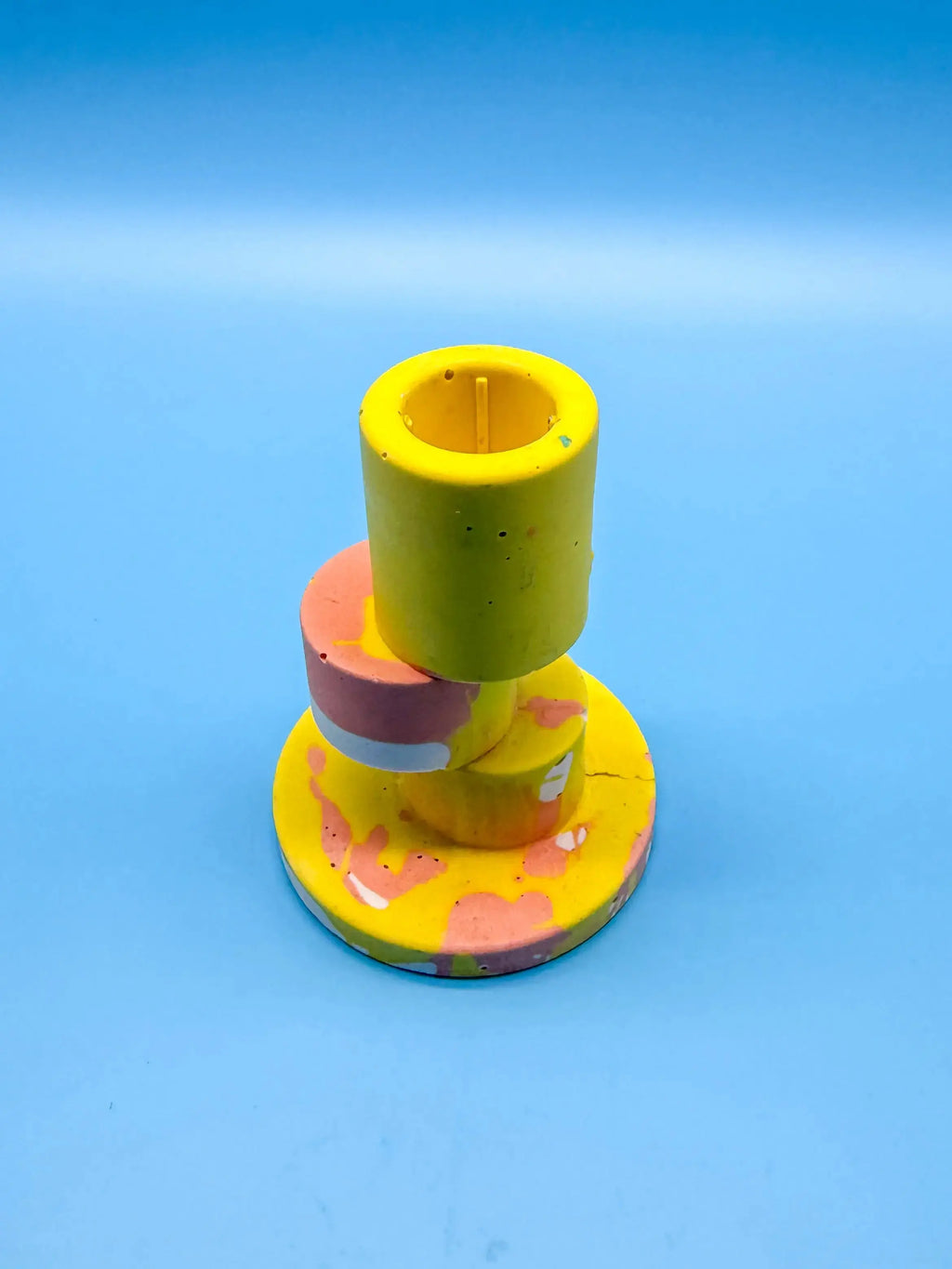 Jesmonite Kerzenständer Stapelform Gelb Orange - Handgemachte Designer Deko Mein Shop