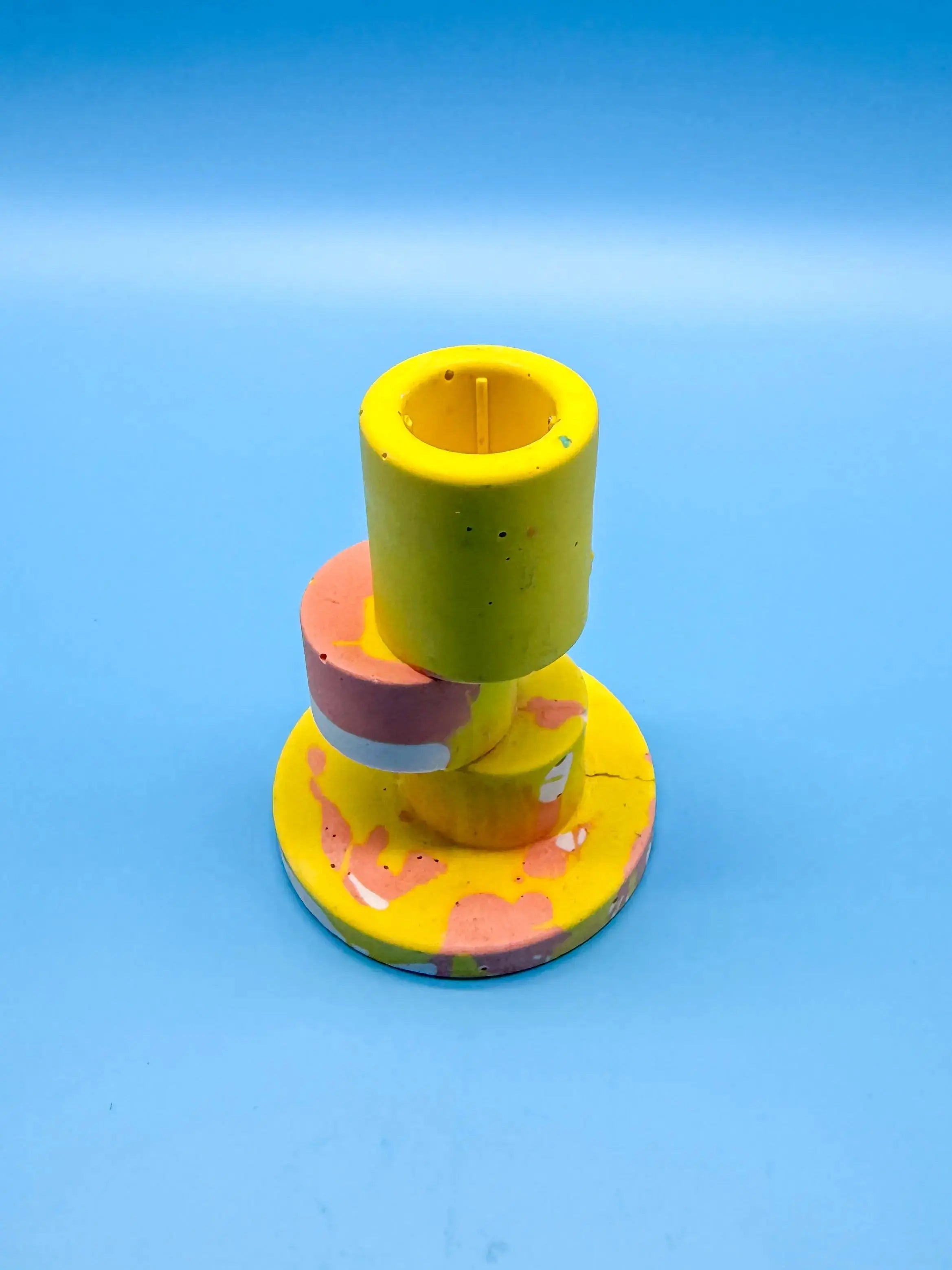 Jesmonite Kerzenständer Stapelform Gelb Orange - Handgemachte Designer Deko Mein Shop