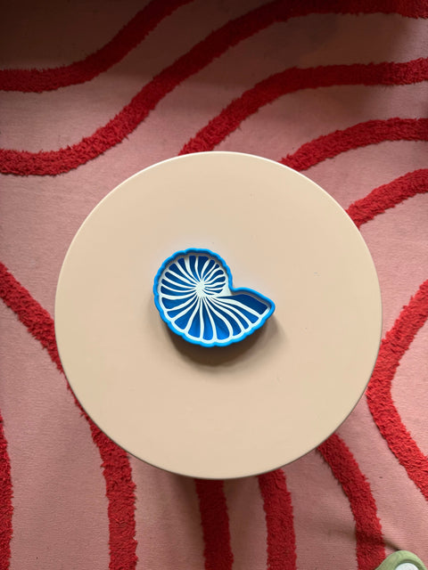 3D-gedruckte Seifenschale – Muschelform Weiß Blau von WichtigeDinge
