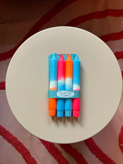 Neon Dip Dye Kerzen 4er Set Blau Orange Pink - Handgefärbt Premium Dekoration (Kopie) WichtigeDinge
