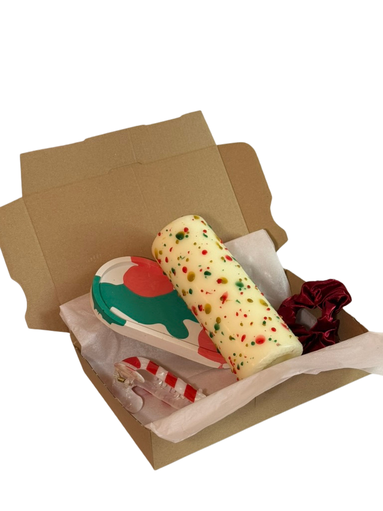 Geschenkset „Weihnachten“ – Stumpenkerze, Ablage & Haarklammer