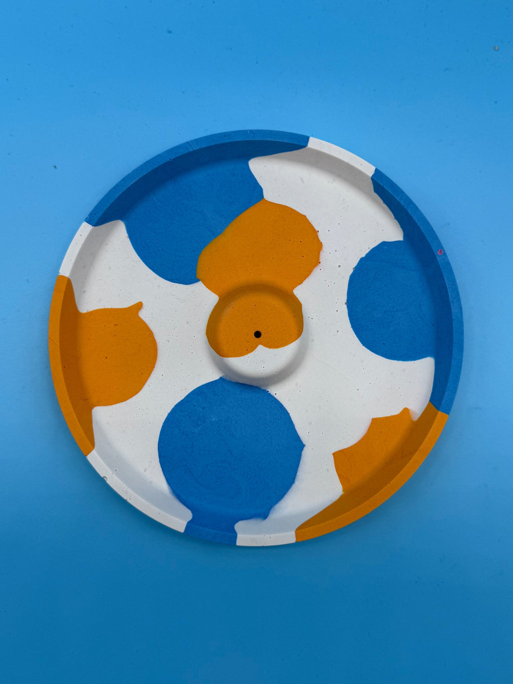 Räucherstäbchenhalter Rund Flecken Blau/ Orange - Handgemacht Designer Deko (Kopie) WichtigeDinge