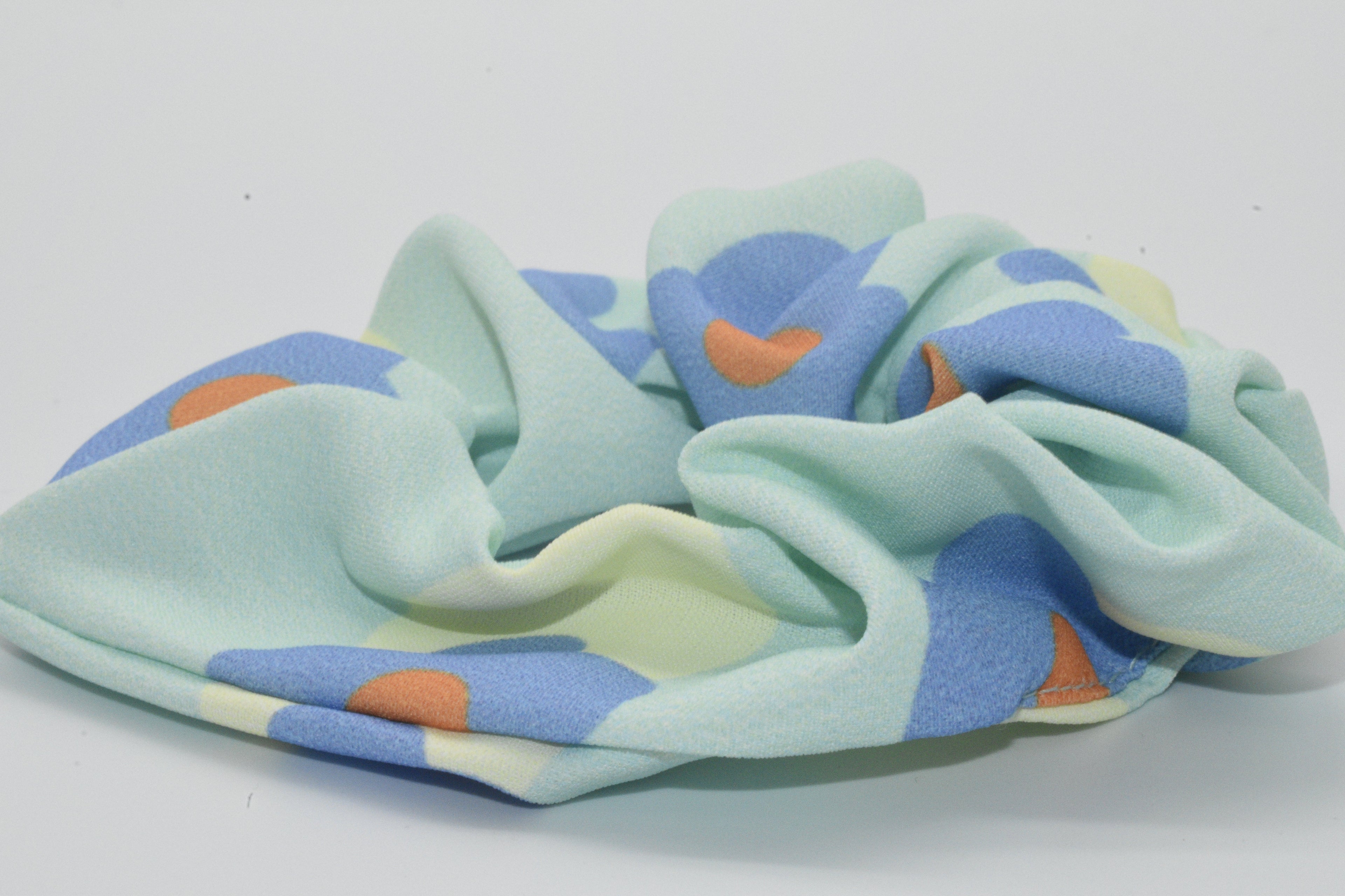 Blumiger Scrunchie Hellblau (Kopie) Mein Shop