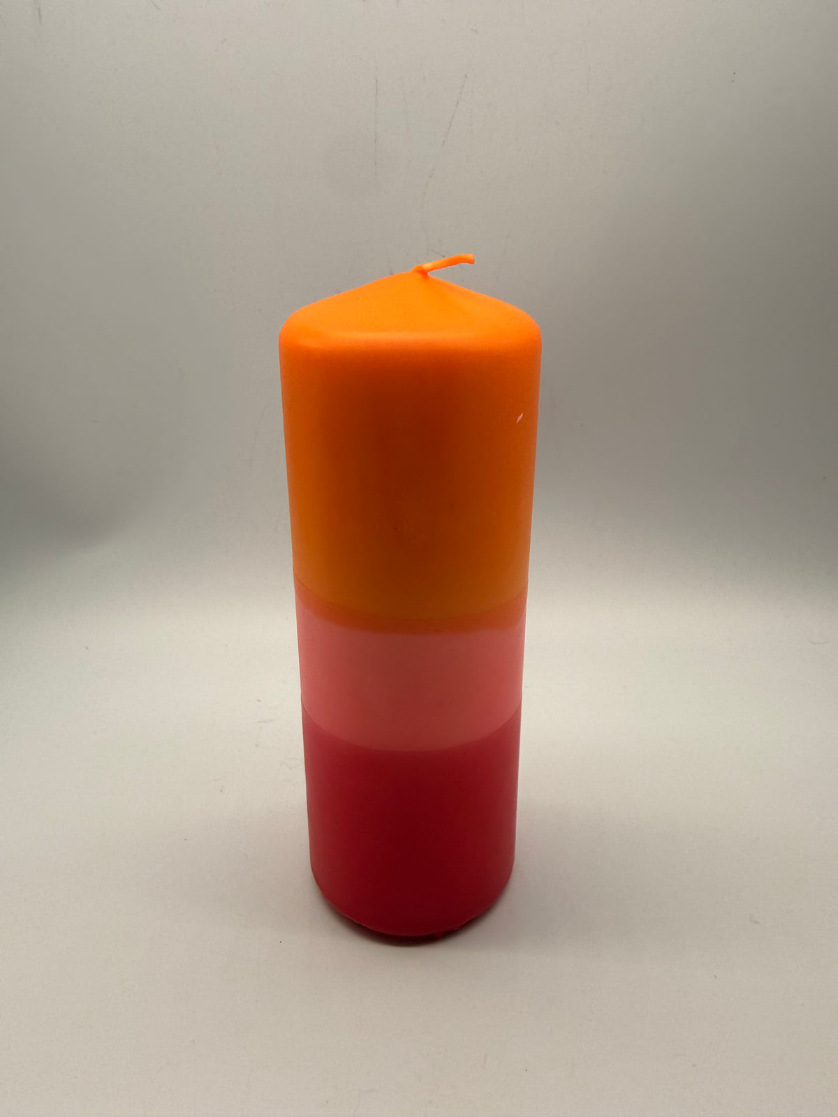 Dip Dye Stumpenkerze – Grapefruit Glow – Ansicht 2