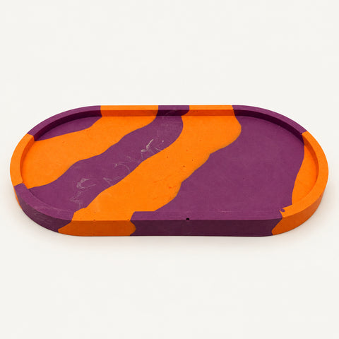 Jesmonite Ablage oval – Orange Lila Wellen – freigestelltes Produktfoto 1