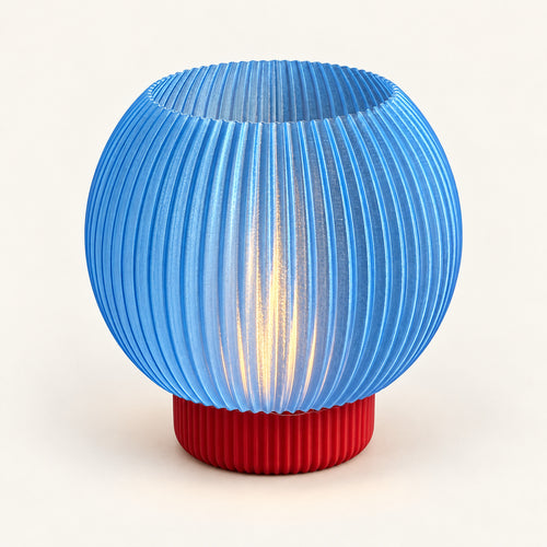 3D-Druck LED-Teelicht-Lampe – Blauer runder Schirm & roter Fuß – Produktfoto 1 · neutraler Hintergrund