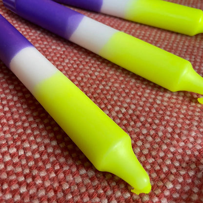 Handgefärbte Dip-Dye Kerzen Lila & Neon-Gelb - Einzeln oder 4er Set - Partydeko & Geschenkidee Mein Shop