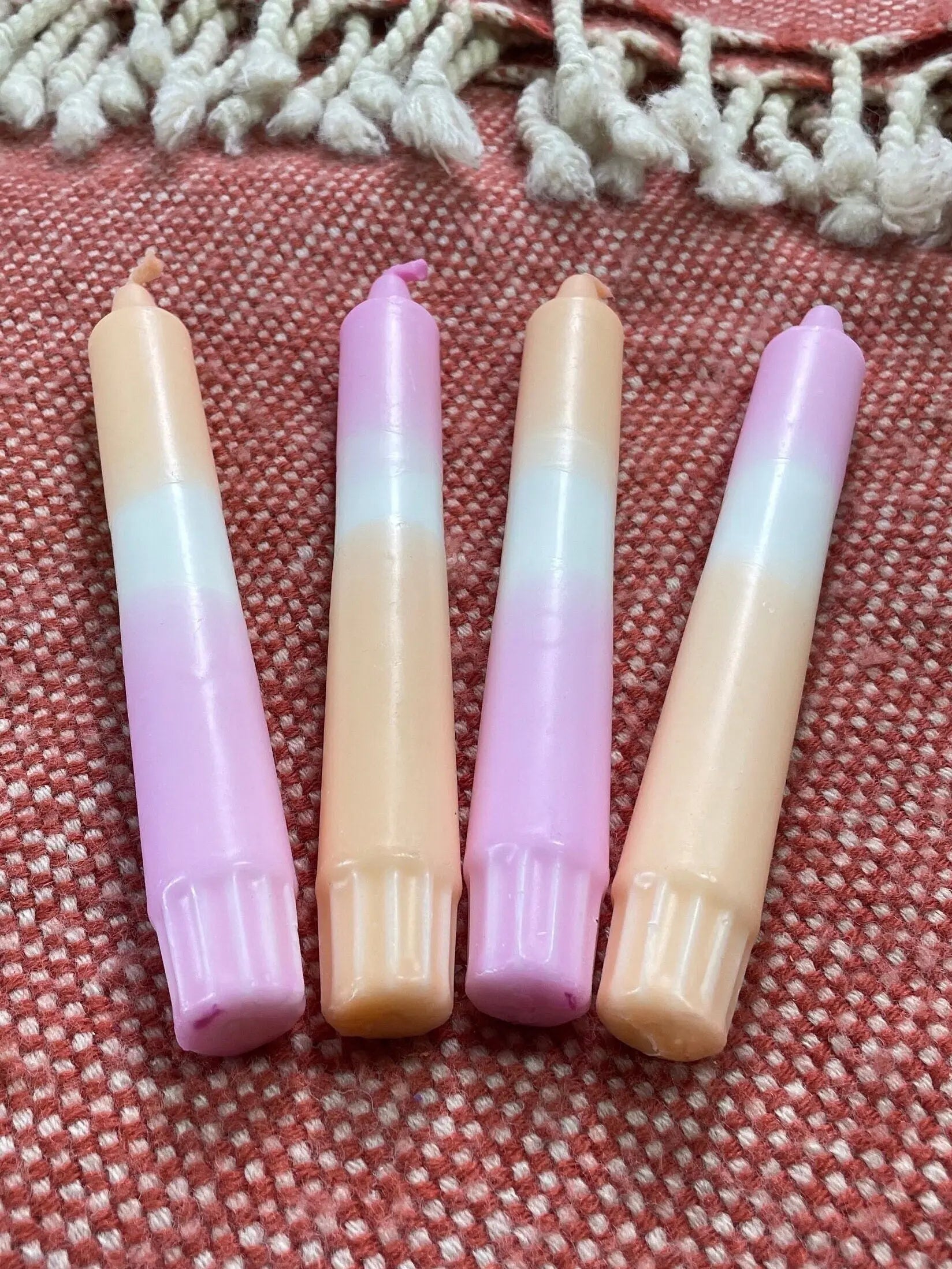 Handgefärbte Dip Dye Kerzen - Lavendel Milkshake Mein Shop