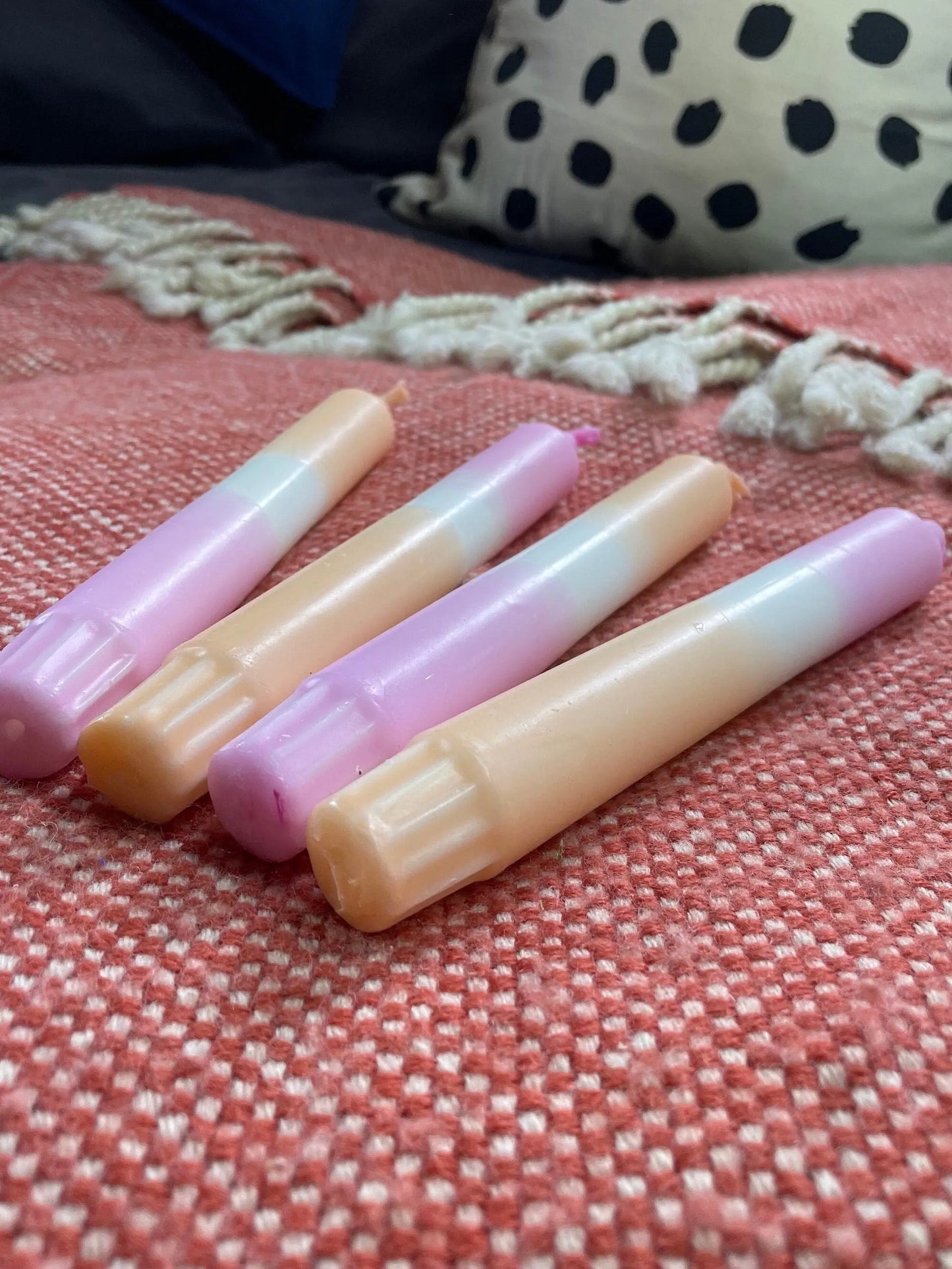 Handgefärbte Dip Dye Kerzen - Lavendel Milkshake Mein Shop