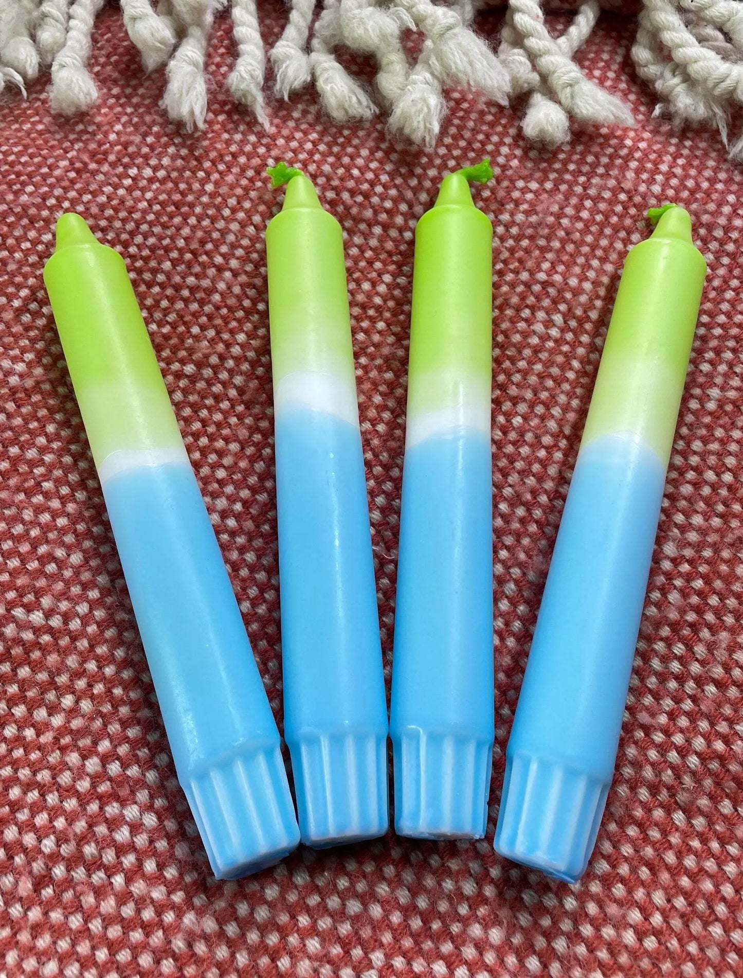Handgefertigte Dip-Dye Kerze - Aqua Glow Mein Shop